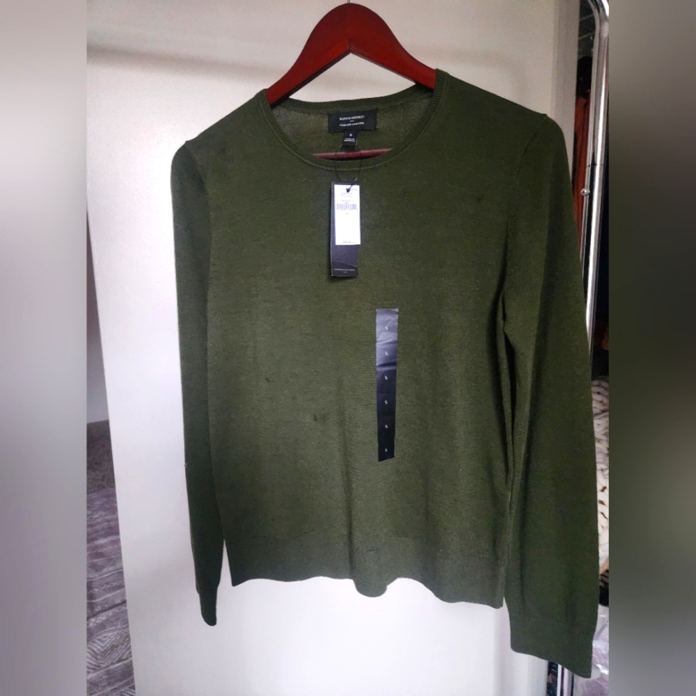NWT Banana Republic Forever Sweater